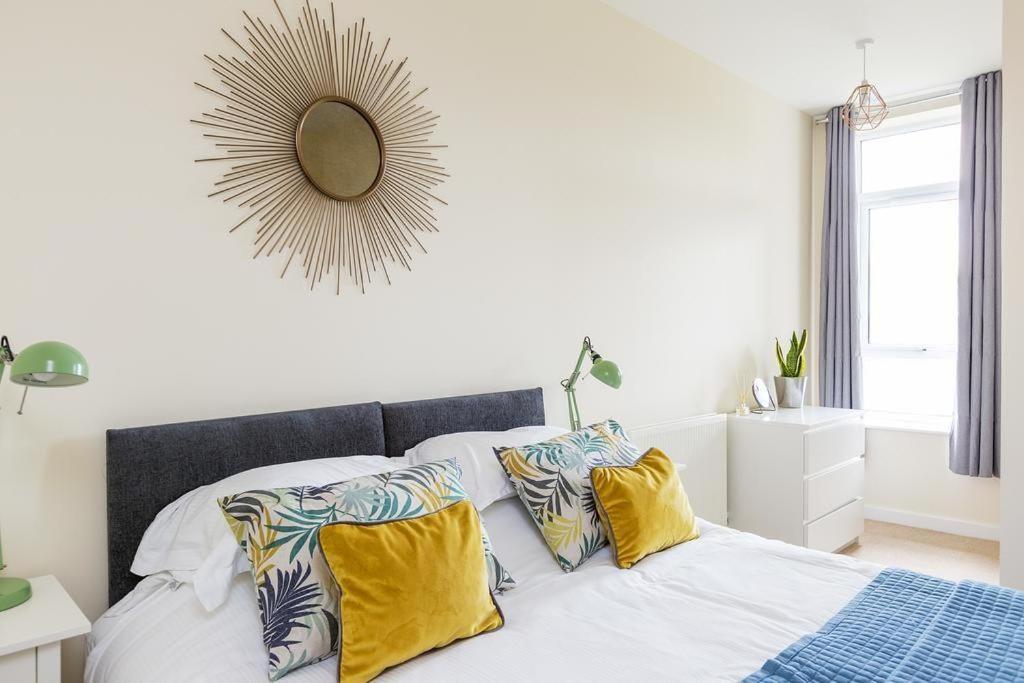 Panorama Apartments By Mesh Accommodation Short & Long Term Lets Ashford For Contractors Or Corporate Stays Eksteriør bilde
