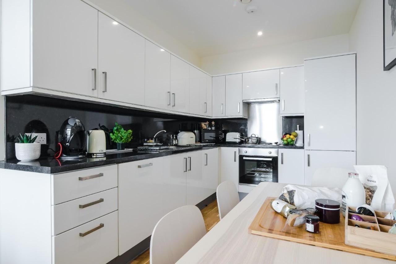Panorama Apartments By Mesh Accommodation Short & Long Term Lets Ashford For Contractors Or Corporate Stays Eksteriør bilde