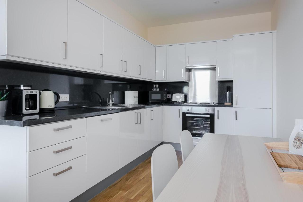 Panorama Apartments By Mesh Accommodation Short & Long Term Lets Ashford For Contractors Or Corporate Stays Eksteriør bilde