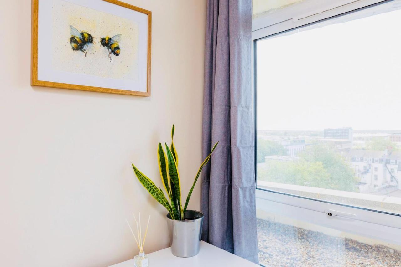 Panorama Apartments By Mesh Accommodation Short & Long Term Lets Ashford For Contractors Or Corporate Stays Eksteriør bilde